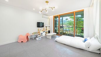 Ganghwa Haimam Kids Pension Marine