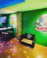 Popeyes Hostel Coffeeshop and Beer Bar