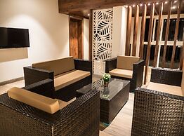 Cholaa Dynasty - A Bergamont Hotel