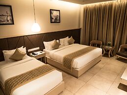 Cholaa Dynasty - A Bergamont Hotel