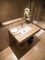 Cholaa Dynasty - A Bergamont Hotel