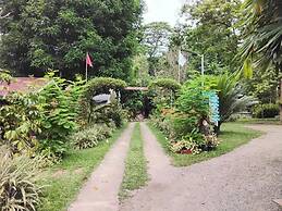 CAMIGUIN LANZONES RESORT
