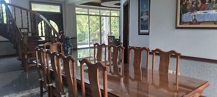 CAMIGUIN LANZONES RESORT