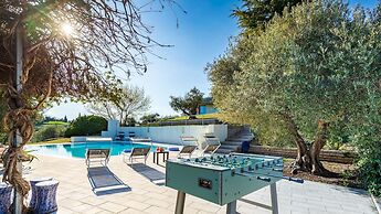 Villa Degli Ulivi 8 Emma Villas