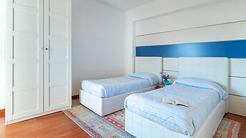 Villa Degli Ulivi 8 Emma Villas