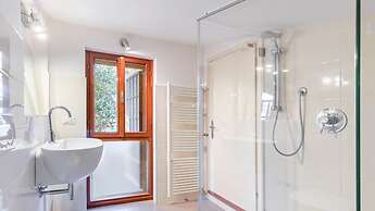 Villa Degli Ulivi 8 Emma Villas