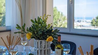 Appartamento Lux 6 Emma Villas