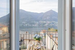 Pozzo Vertical Apartment With Garden and Parking