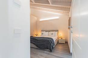 Muralto s Nest in Como