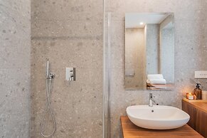 Muralto s Nest in Como