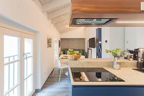 Muralto s Nest in Como