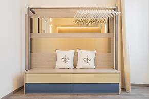 Muralto s Nest in Como