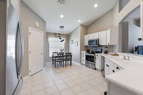 Cozy 4 Bedrooms Tranquility Right Next to Disney