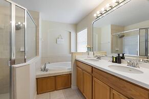 Cozy 4 Bedrooms Tranquility Right Next to Disney