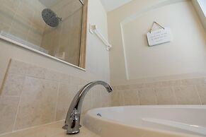 Cozy 4 Bedrooms Tranquility Right Next to Disney