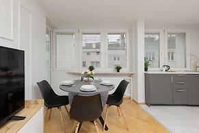 Apartments Old Town Warsaw by Renters