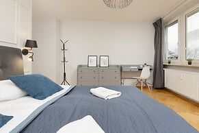 Apartments Old Town Warsaw by Renters