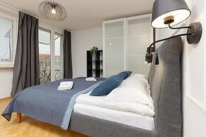 Apartments Old Town Warsaw by Renters