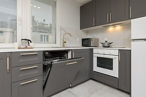 Apartments Old Town Warsaw by Renters