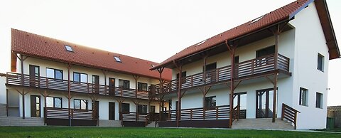 Bobocel Villa