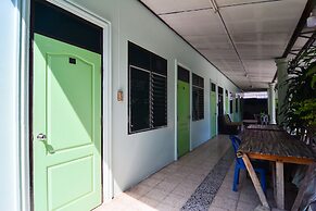 OYO 499 Pattaraporn Hotel