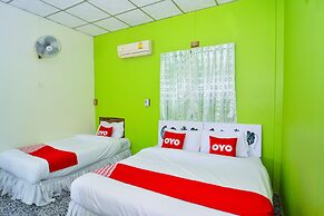 OYO 499 Pattaraporn Hotel