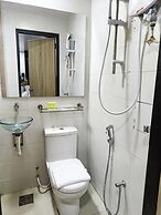 Red Velvet Inn Hotel