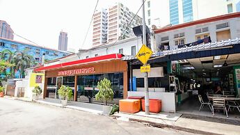 Red Velvet Inn Hotel