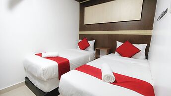 Red Velvet Inn Hotel