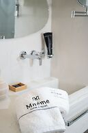 Mneme Suites & Villas