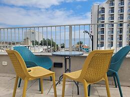 YalaRent Promenade amazing 3BR apt