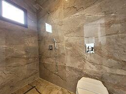 YalaRent Promenade amazing 3BR apt