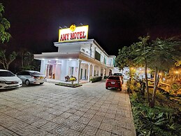 AMY MOTEL