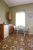 GK Mediterranean Village -AirportShuttle