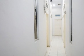 Super OYO 91627 Wika Wiki Homestay