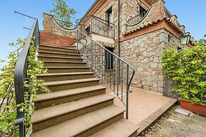 Beautiful Apt With Seaview Terrace