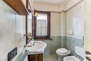 Beautiful Apt With Seaview Terrace