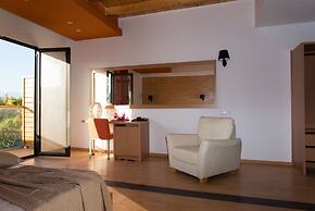 Ampelia Seaside Resort by Estia