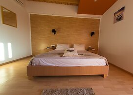 Ampelia Seaside Resort by Estia