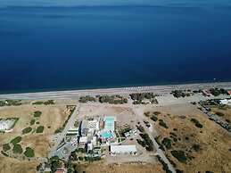 Ampelia Seaside Resort by Estia