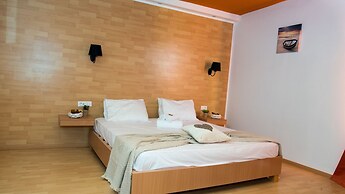 Ampelia Seaside Resort by Estia