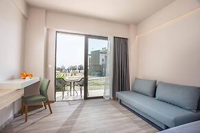 Ampelia Seaside Resort by Estia