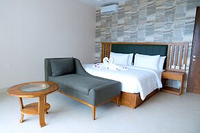 Flamingo Bajo Waecicu