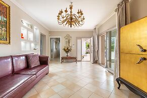 3220 Villa Smeralda by Barbarhouse