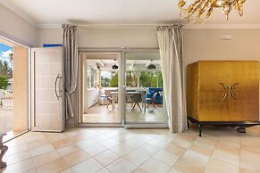 3220 Villa Smeralda by Barbarhouse