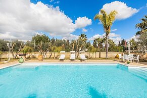 3220 Villa Smeralda by Barbarhouse