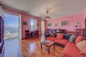 Il Porticciolo Stresa Stunning Lake View