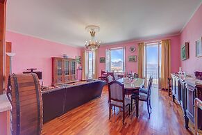 Il Porticciolo Stresa Stunning Lake View