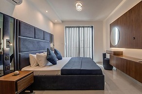 Central Apartments