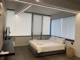 M17 Studios & Suites